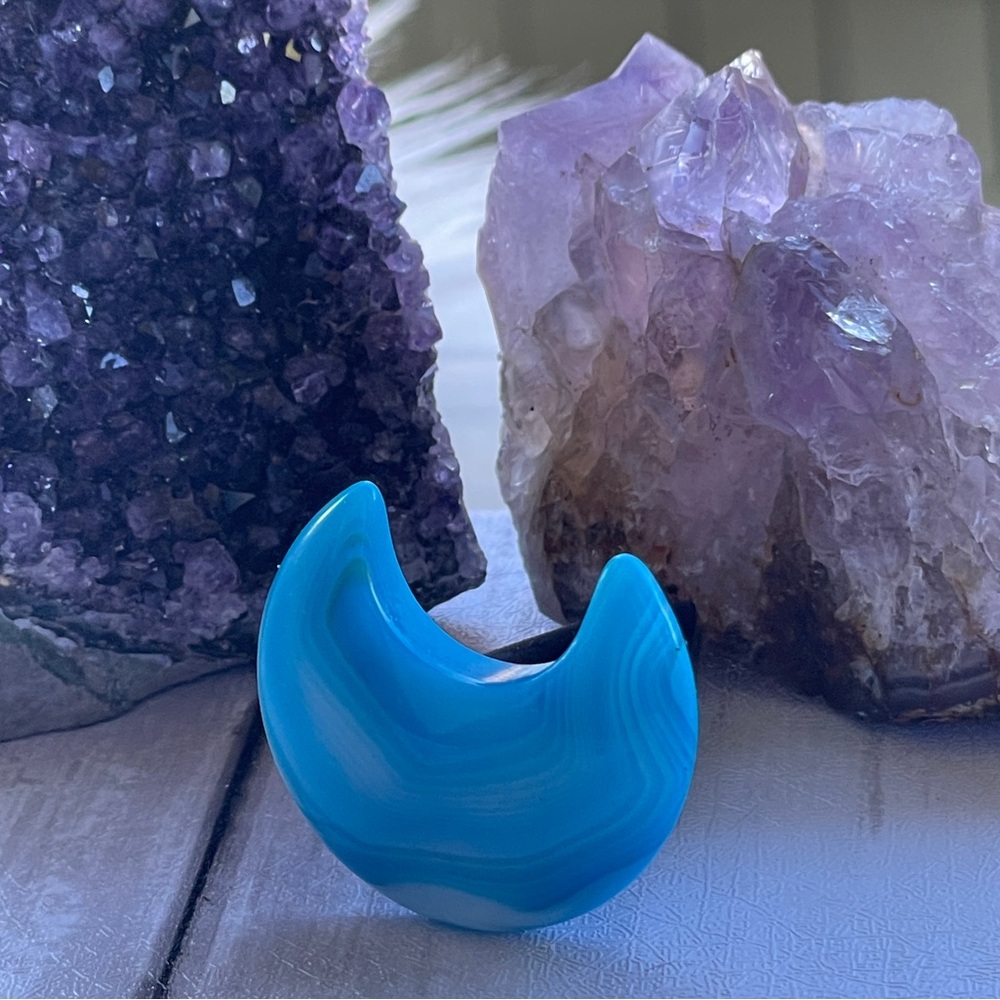 Blue Laced Agate Crystal Crescent Moon Stone Air Conditioner Clip Car Jewelry - Picture 14 of 14